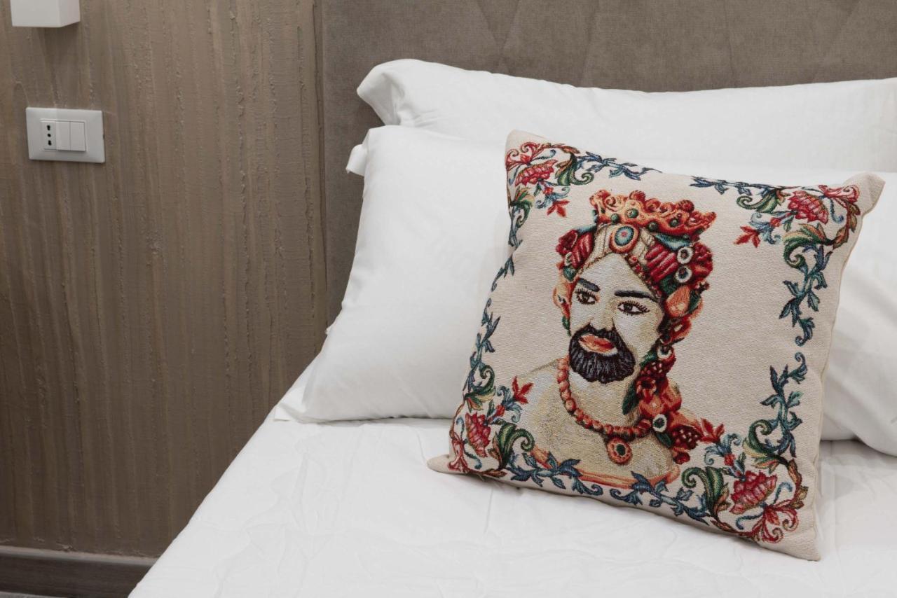 Blanc Rooms Палермо Екстериор снимка