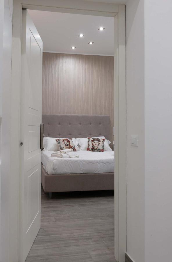 Blanc Rooms Палермо Екстериор снимка